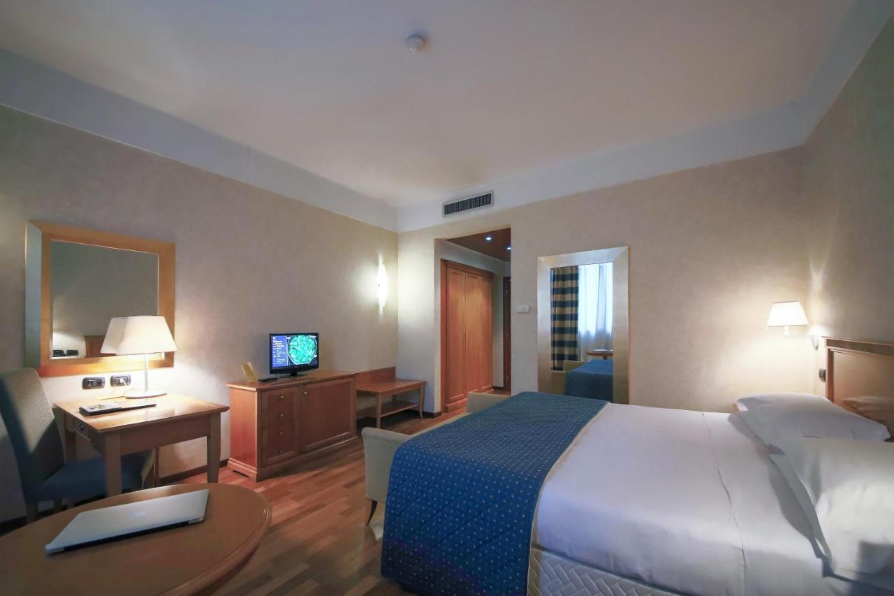 Hotel Monica Fiera Pregnana Milanese
