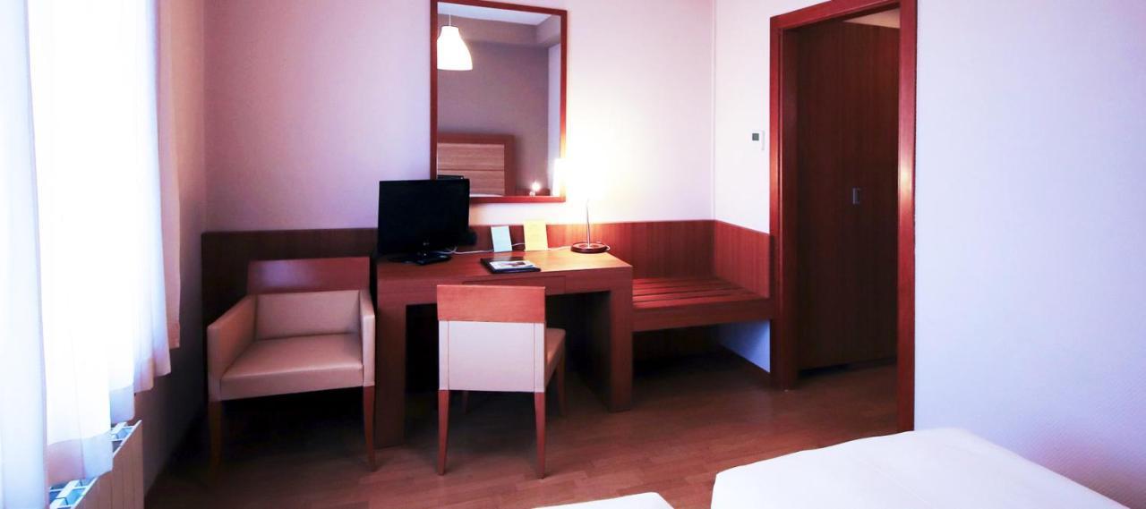 Monica Fiera 4* Pregnana Milanese
