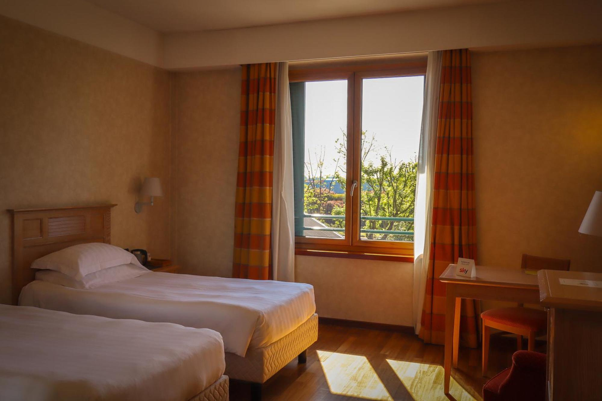 Monica Fiera Hotel