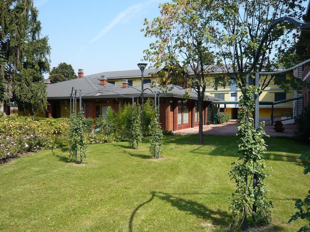 Monica Fiera 4* Pregnana Milanese