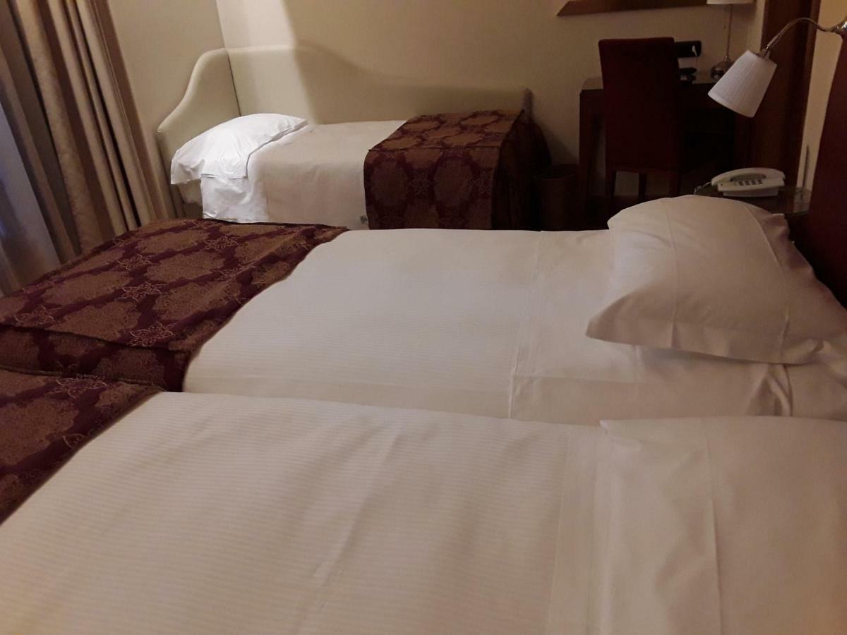 Monica Fiera Hotel Pregnana Milanese