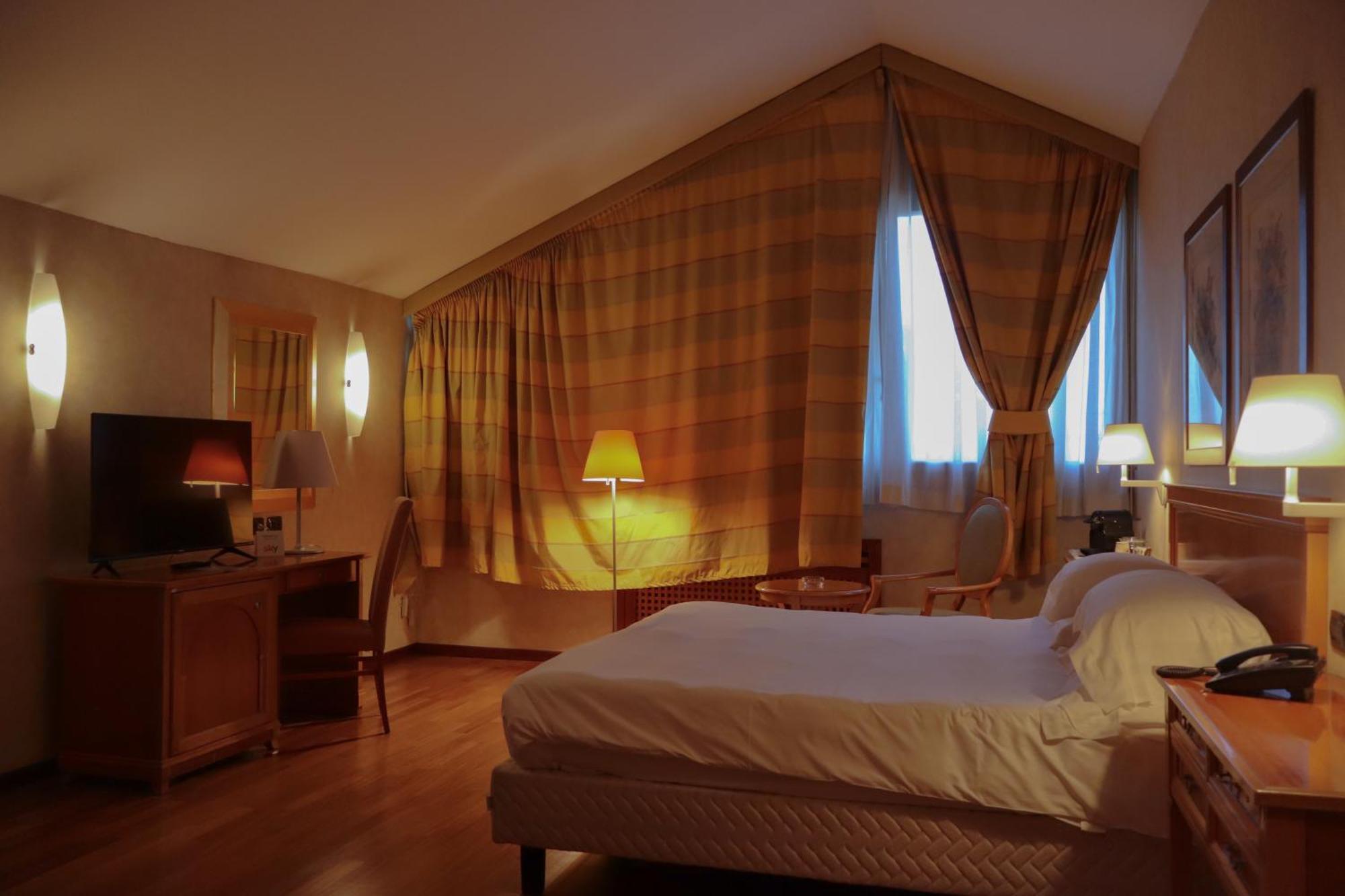 Hotel Monica Fiera