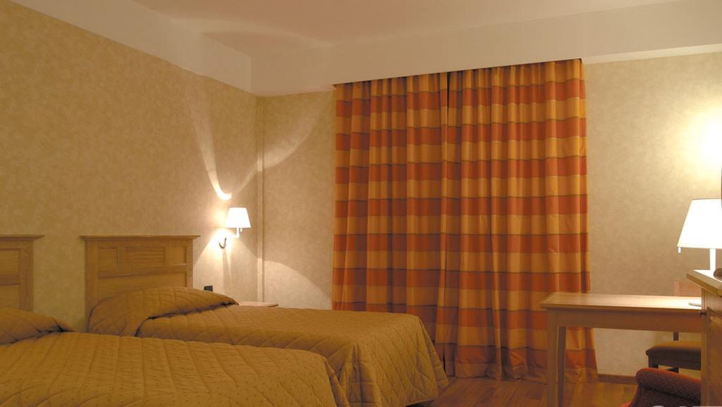 Monica Fiera Hotel Pregnana Milanese